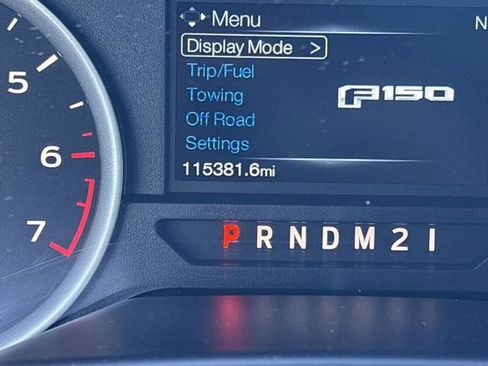 Used 2016 Ford F150 XLT w/ Equipment Group 302A Luxury image 6