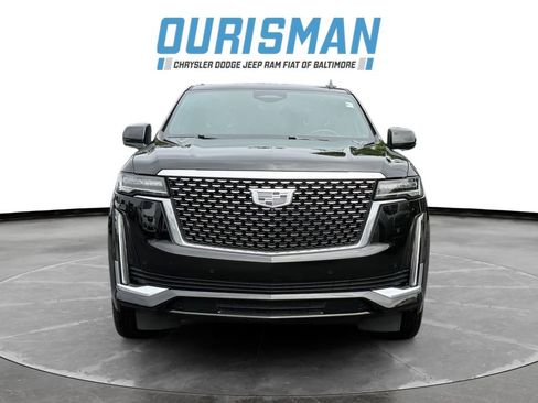Used 2021 Cadillac Escalade Premium Luxury w/ LPO, Illumination Package AWD/4WD image 8