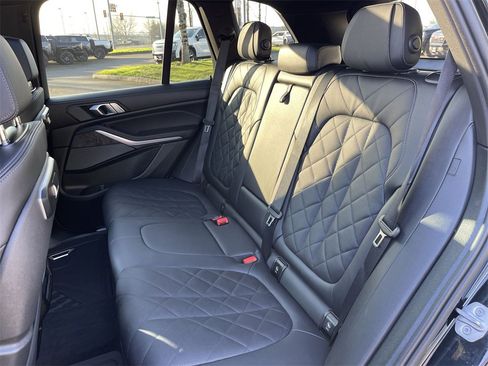 Used 2025 BMW X5 xDrive40i image 26