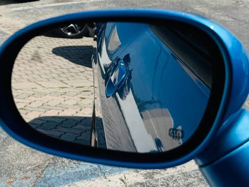Used 2015 Dodge Challenger R/T Plus RWD image 18