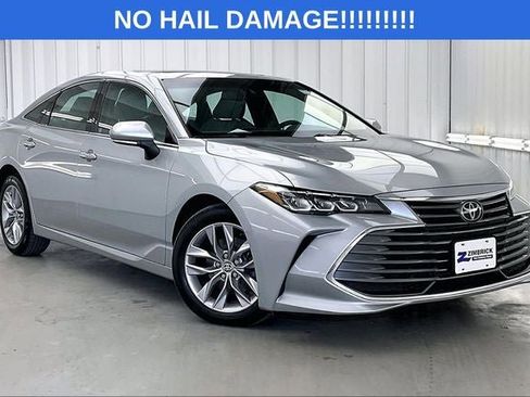 Used 2020 Toyota Avalon XLE w/ Moonroof Package FWD image 35