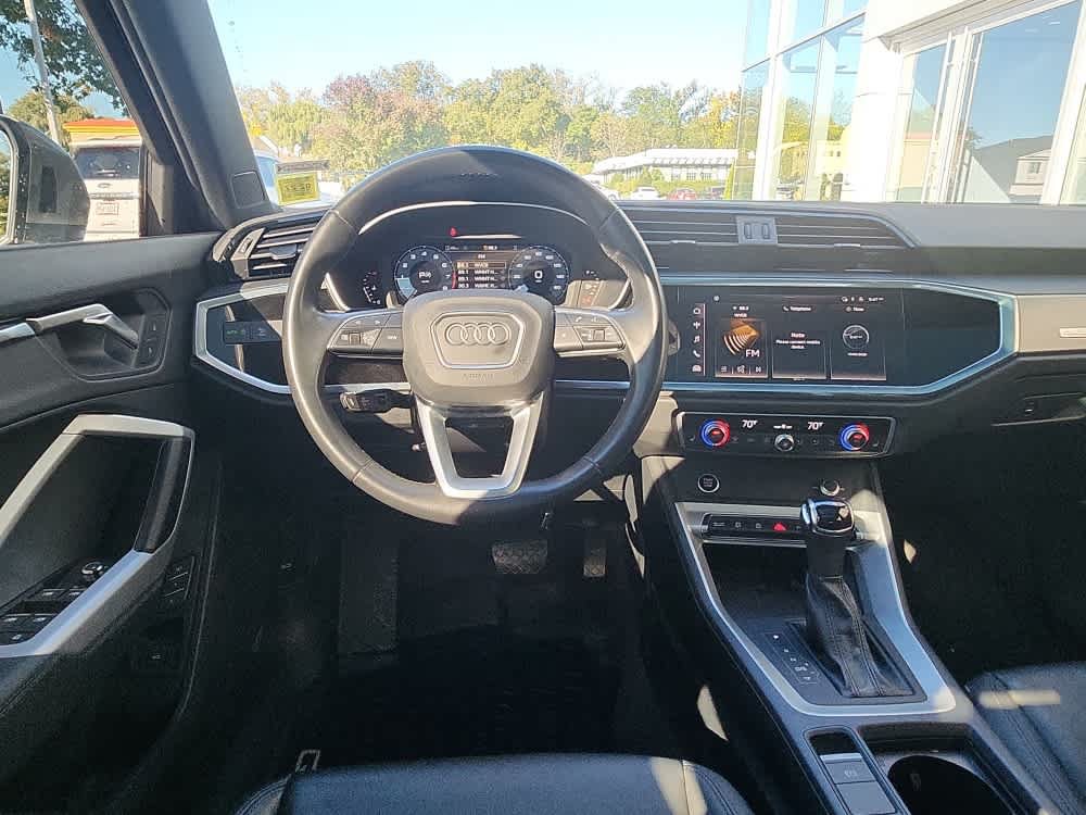 Used 2024 Audi Q3 2.0T Premium AWD/4WD image 25