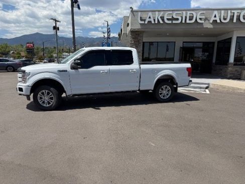 Used 2018 Ford F150 Lariat w/ Equipment Group 502A Luxury AWD/4WD image 4