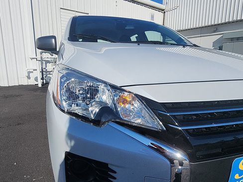 Used 2024 Mitsubishi Mirage ES FWD image 12
