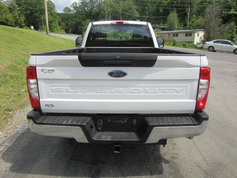 Used 2022 Ford F350 XL w/ Power Equipment Group RWD image 4