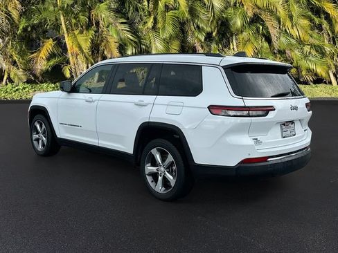 Used 2021 Jeep Grand Cherokee L Limited RWD image 8