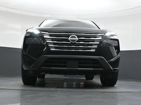 Certified 2026 Nissan Rogue SV FWD image 51