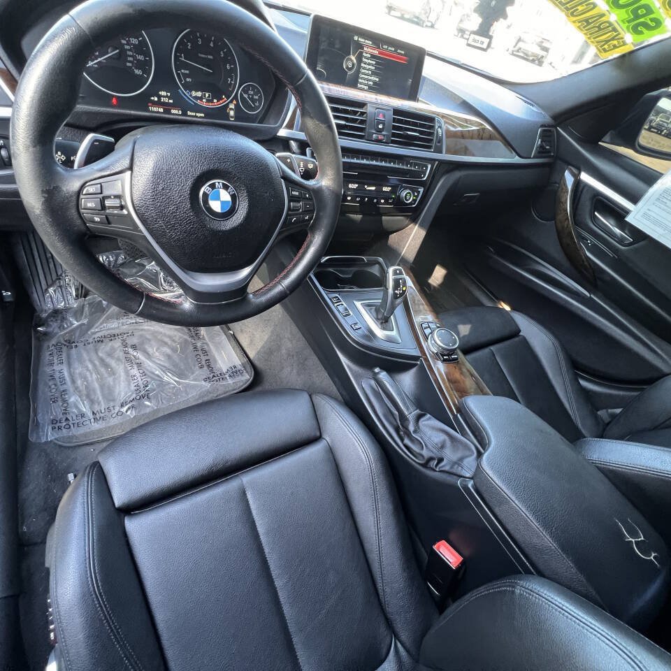 Used 2016 BMW 328i Sedan RWD image 19