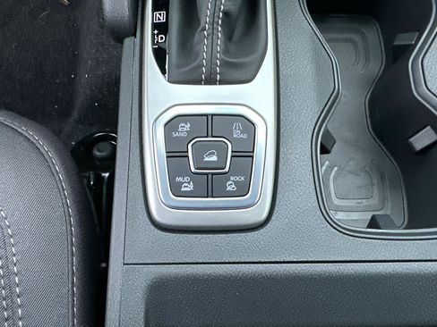 New 2026 Nissan Frontier SV w/ SV Convenience Package image 30