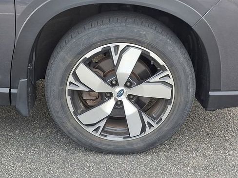 Used 2021 Subaru Forester Touring image 8