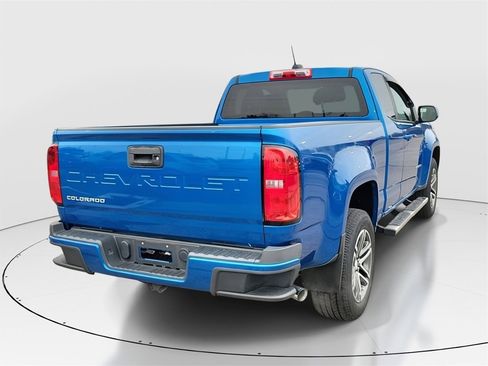 Used 2021 Chevrolet Colorado W/T w/ Custom Special Edition image 4