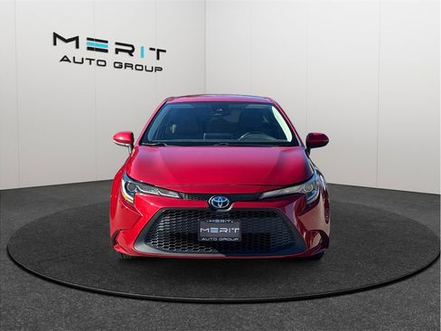 Used 2020 Toyota Corolla LE image 3
