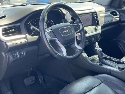Used 2017 GMC Acadia SLT w/ LPO, Floor Liner Package FWD image 12