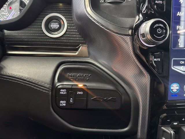 Used 2020 RAM 3500 Limited AWD/4WD image 40
