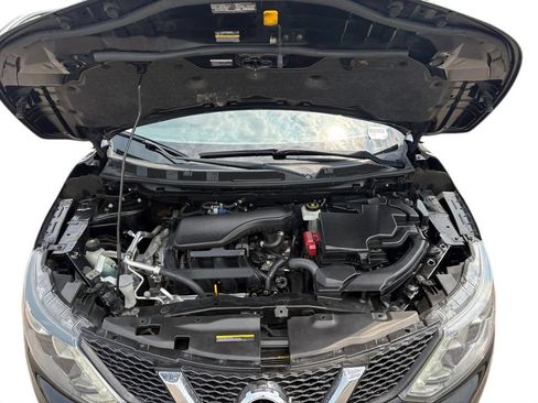 Used 2018 Nissan Rogue Sport S AWD/4WD image 18