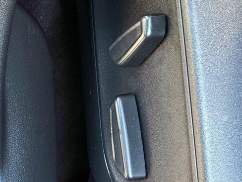 Used 2025 Ford Escape Platinum image 11