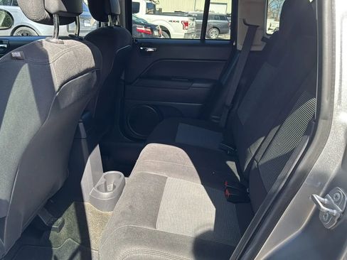 Used 2016 Jeep Compass Sport w/ Power Value Group image 11