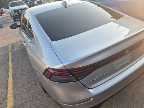 Used 2024 Honda Accord LX image 10