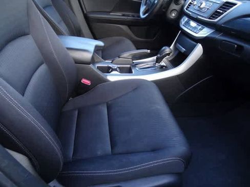 Used 2015 Honda Accord Sport image 23