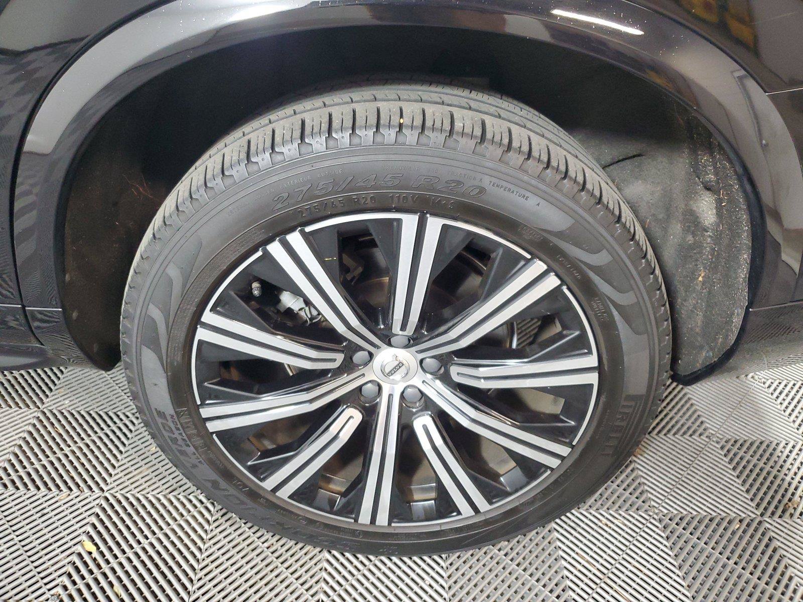 Used 2023 Volvo XC90 B6 Plus AWD/4WD image 11