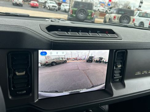 New 2025 Ford Bronco Badlands image 47