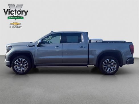 Used 2023 GMC Sierra 1500 Denali w/ Denali Reserve Package image 3
