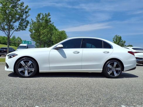 Used 2025 Mercedes-Benz C 300 4MATIC Sedan image 5