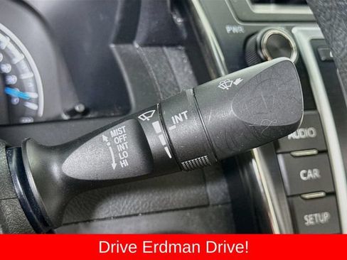Used 2014 Toyota Camry LE FWD image 16