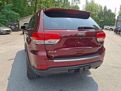 Used 2017 Jeep Grand Cherokee Limited AWD/4WD image 9