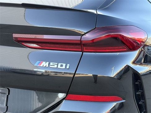 Used 2020 BMW X6 M50i w/ Executive Package image 7