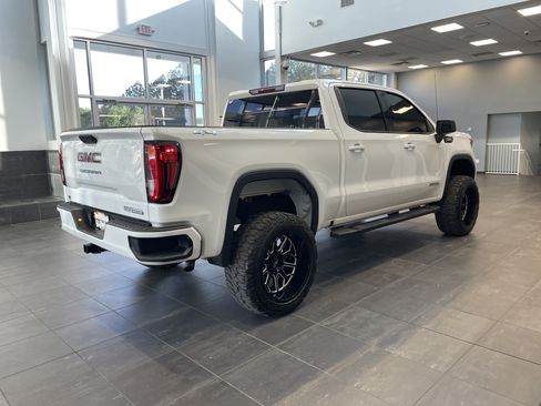 Used 2024 GMC Sierra 1500 Elevation AWD/4WD image 10
