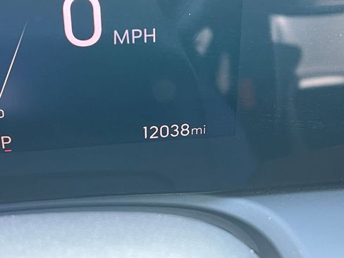 Used 2025 Buick Encore GX Preferred image 38