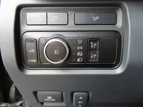 Used 2023 Ford F250 Lariat w/ Sport Appearance Package image 59