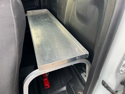 Used 2022 Chevrolet Colorado LT w/ Fleet Safety Package image 14