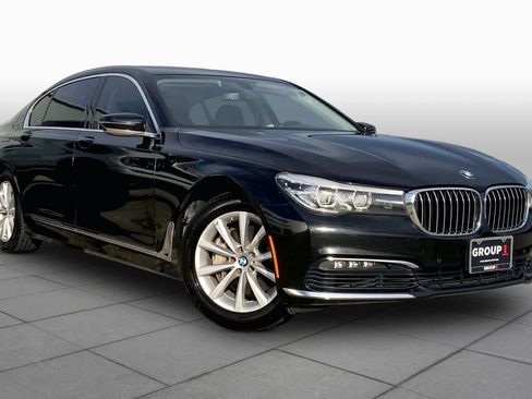 Used 2018 BMW 740i RWD image 3
