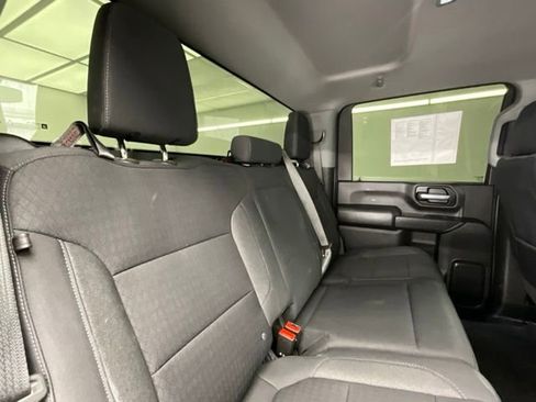 Used 2022 Chevrolet Silverado 3500 LT AWD/4WD image 12