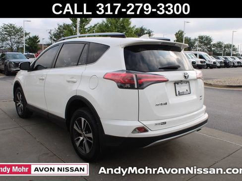 Used 2018 Toyota RAV4 XLE w/ Plus Extra Value Package AWD/4WD image 5