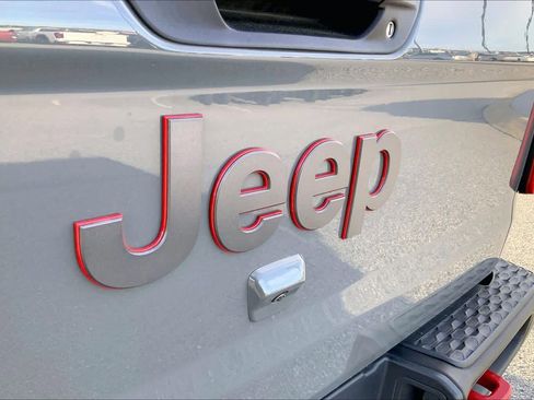 Used 2023 Jeep Gladiator Rubicon w/ LED Lighting Group image 30