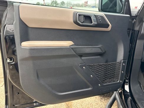 Used 2022 Ford Bronco Big Bend image 11