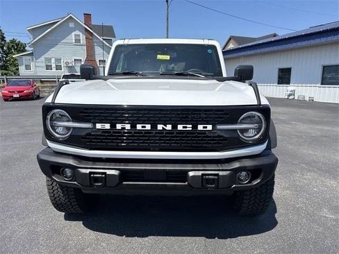 New 2025 Ford Bronco Badlands w/ Sasquatch Package image 11