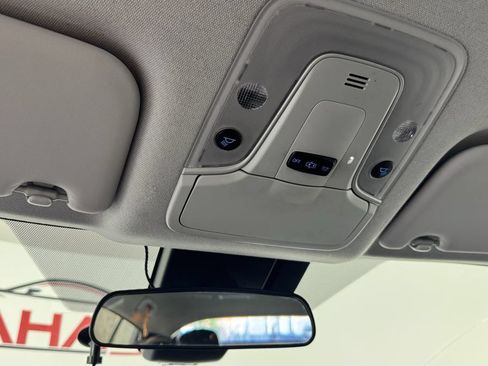 Used 2017 Toyota Prius Two FWD image 22