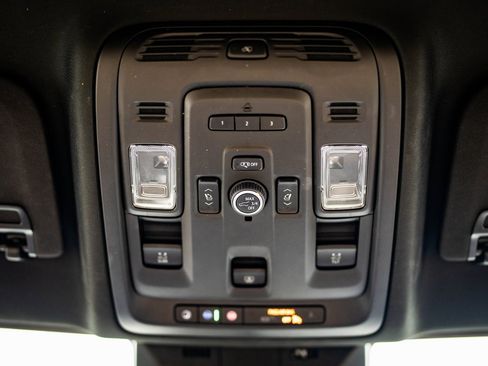 Used 2021 Cadillac Escalade ESV Premium Luxury image 42