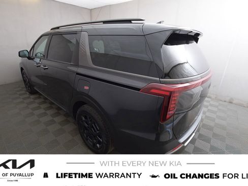 New 2025 Kia Carnival SX Prestige image 7