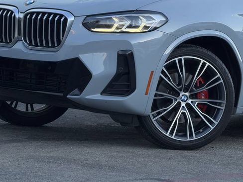 Used 2022 BMW X3 sDrive30i w/ M Sport Package RWD image 11