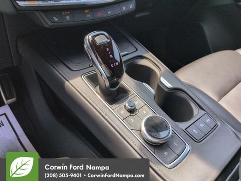 Used 2023 Cadillac XT4 Sport w/ Sun And Sound Package AWD/4WD image 17
