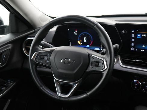 Used 2024 Chevrolet Trax ACTIV FWD image 14