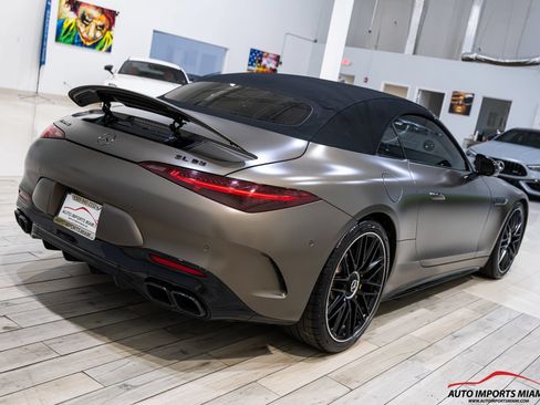 Used 2022 Mercedes-Benz SL 55 AMG 4MATIC image 24