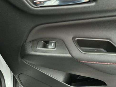 Used 2022 Chevrolet Equinox RS w/ RS Leather Package FWD image 52