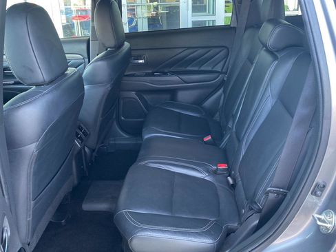 Used 2022 Mitsubishi Outlander SEL AWD/4WD image 21