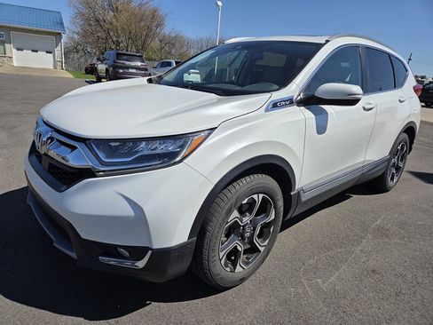 Used 2019 Honda CR-V Touring image 7